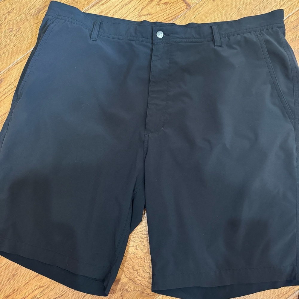 FootJoy Golf Performance Shorts Men's 42 Black Flat Front Active Casual Chino